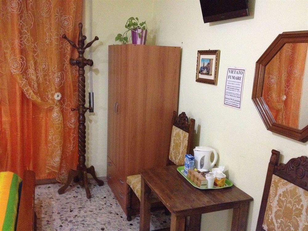 A Casa Doina Airport2 Bed & Breakfast Pisa Ngoại thất bức ảnh