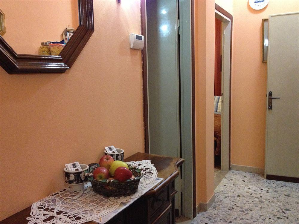 A Casa Doina Airport2 Bed & Breakfast Pisa Ngoại thất bức ảnh