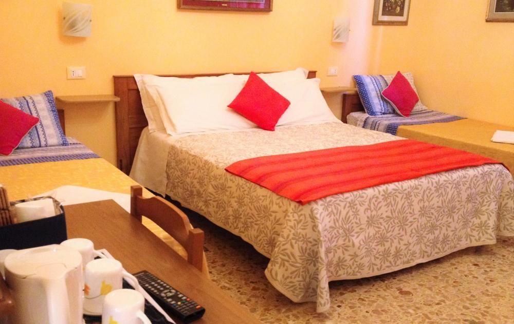 A Casa Doina Airport2 Bed & Breakfast Pisa Ngoại thất bức ảnh