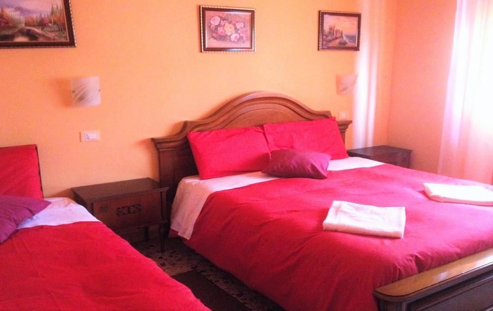 A Casa Doina Airport2 Bed & Breakfast Pisa Ngoại thất bức ảnh