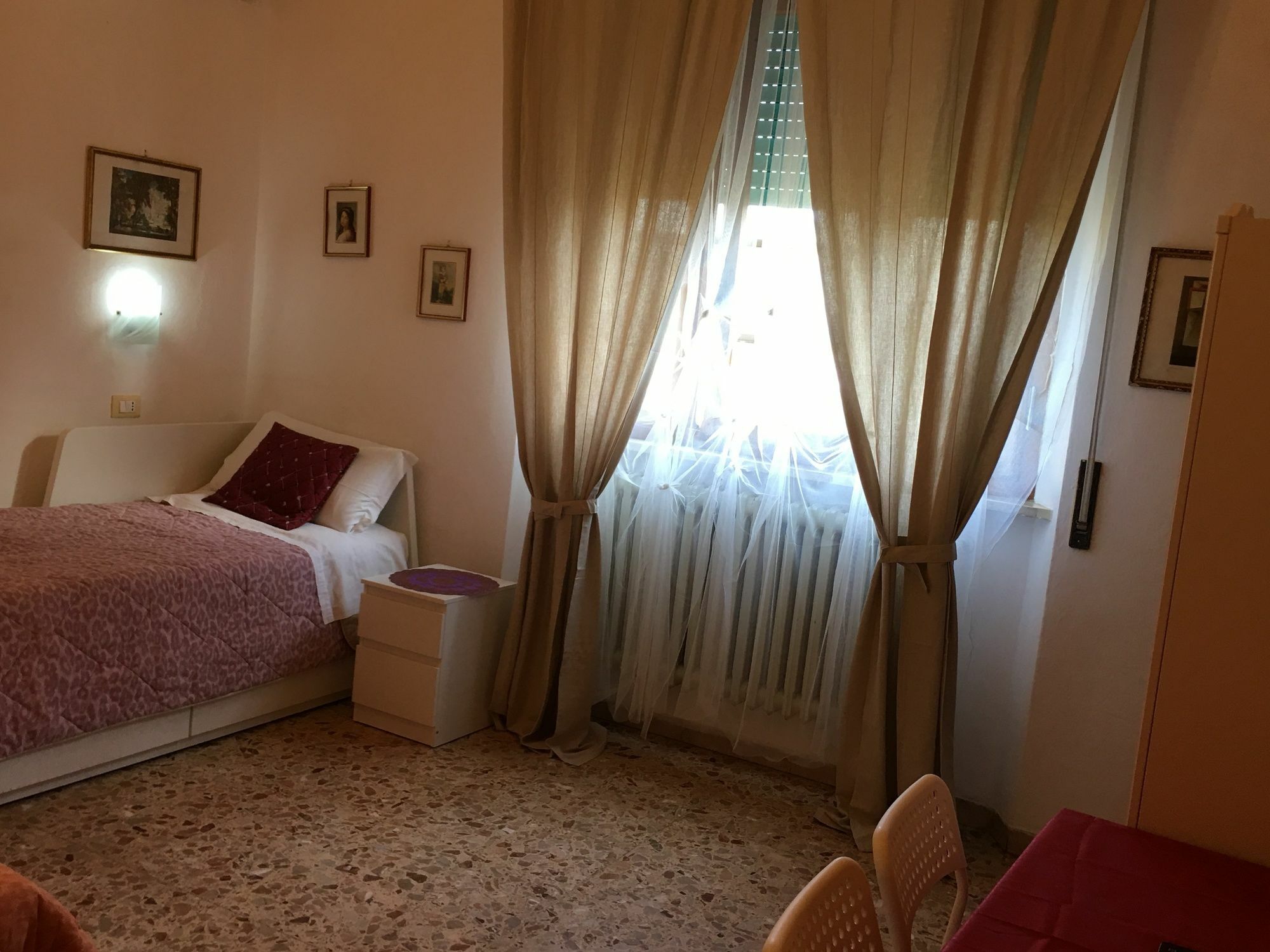A Casa Doina Airport2 Bed & Breakfast Pisa Ngoại thất bức ảnh