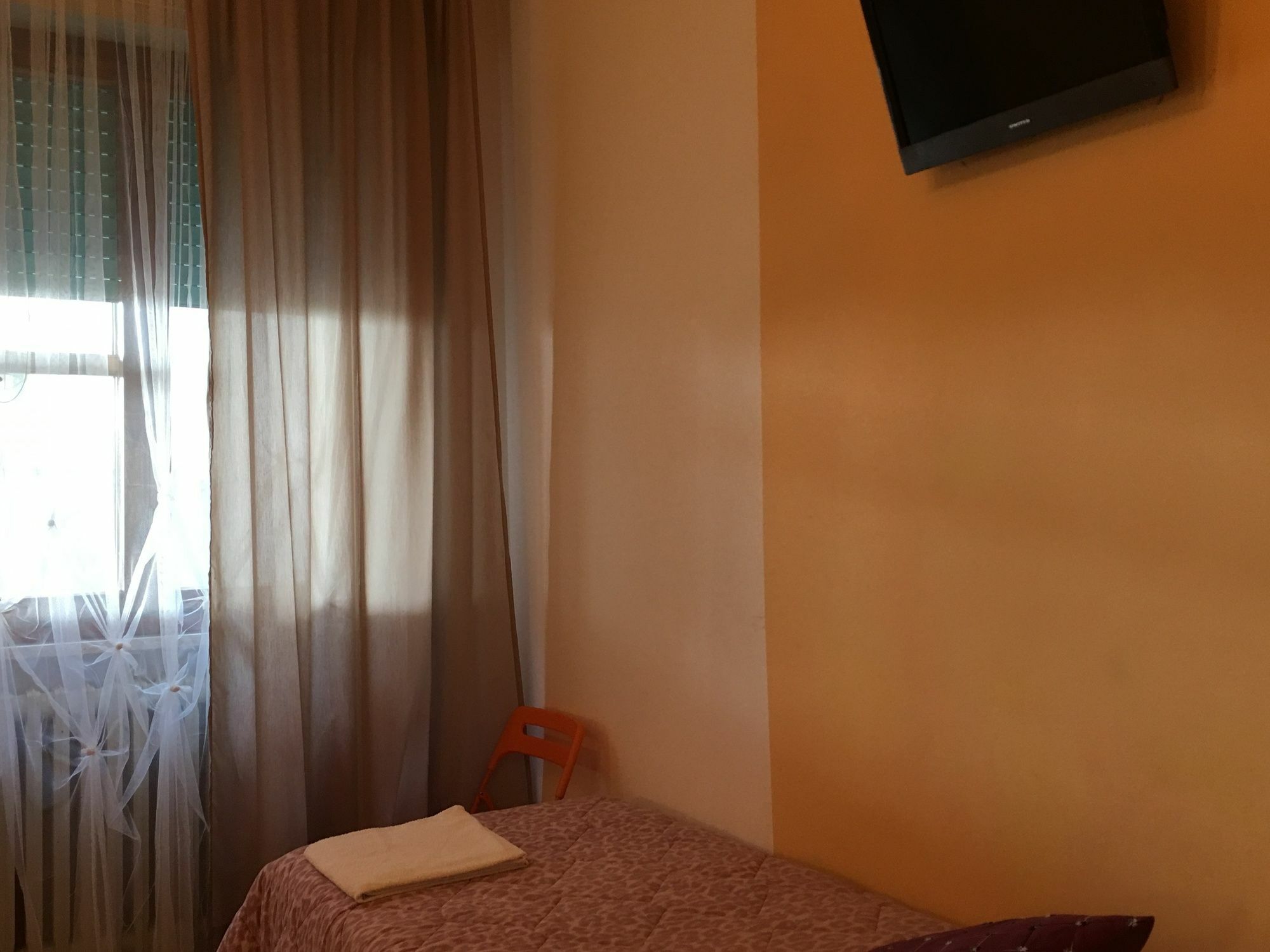 A Casa Doina Airport2 Bed & Breakfast Pisa Ngoại thất bức ảnh